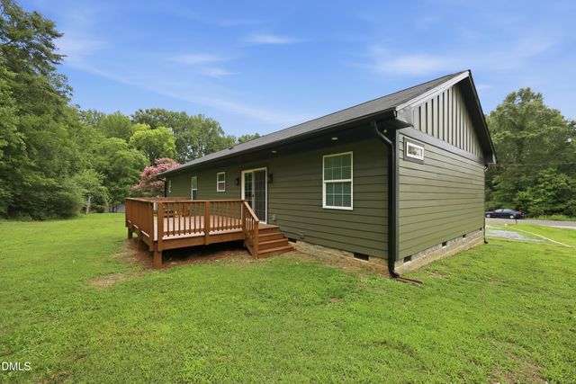 509 E Webb Street, Mebane, NC 27302