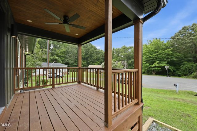 509 E Webb Street, Mebane, NC 27302