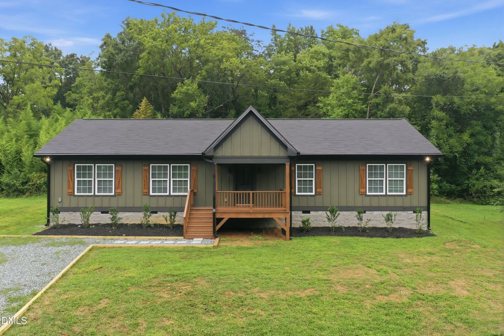 509 E Webb Street, Mebane, NC 27302