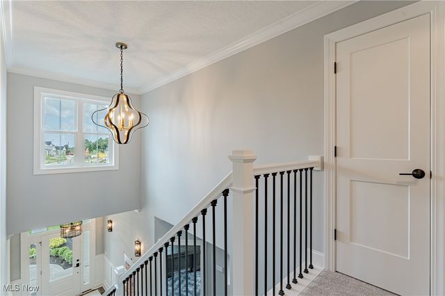 588 Magnolia Court, Mayfield, OH 44143