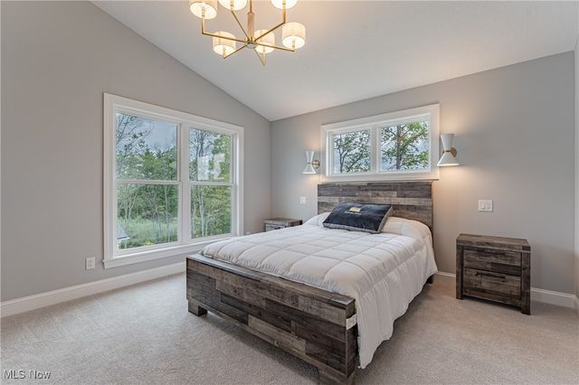 588 Magnolia Court, Mayfield, OH 44143