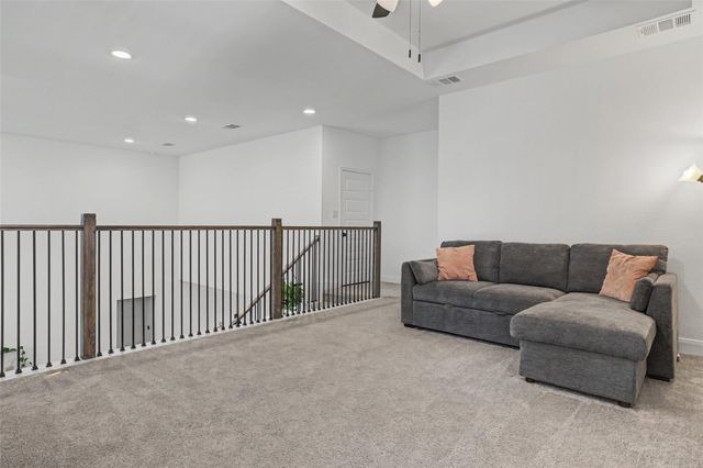 1216 Summer Moon DR, Georgetown, TX 78628