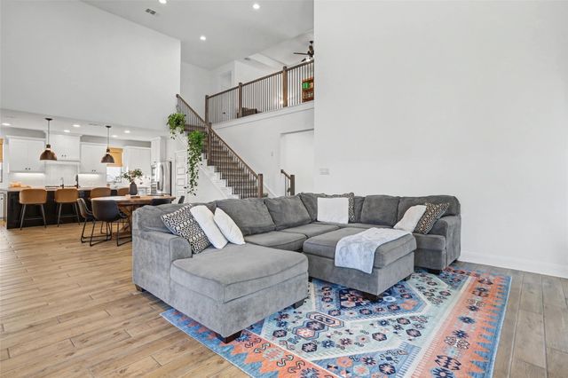 1216 Summer Moon DR, Georgetown, TX 78628