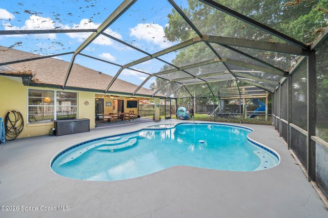 2360 Honeybrook Creek Drive, Melbourne, FL 32935