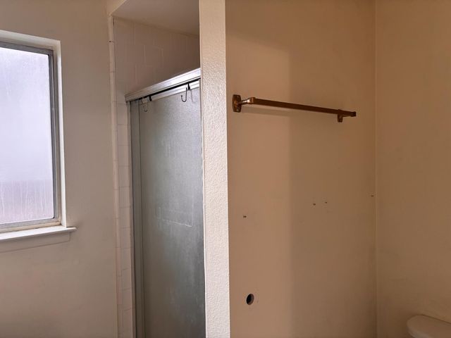 320 Avila Ct, Stockton, CA 95210