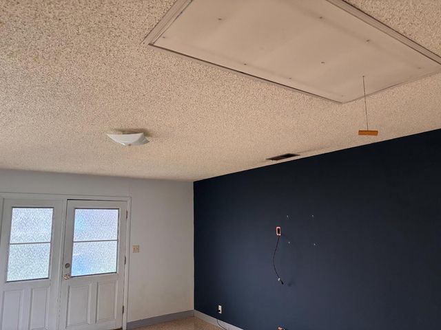 320 Avila Ct, Stockton, CA 95210