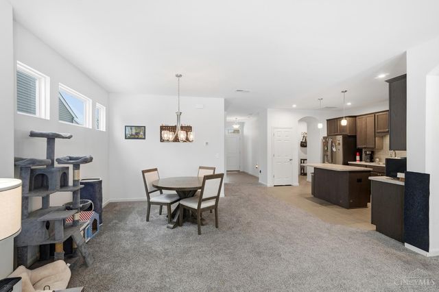 8147 Westfall Lane, West Chester, OH 45069