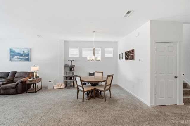 8147 Westfall Lane, West Chester, OH 45069