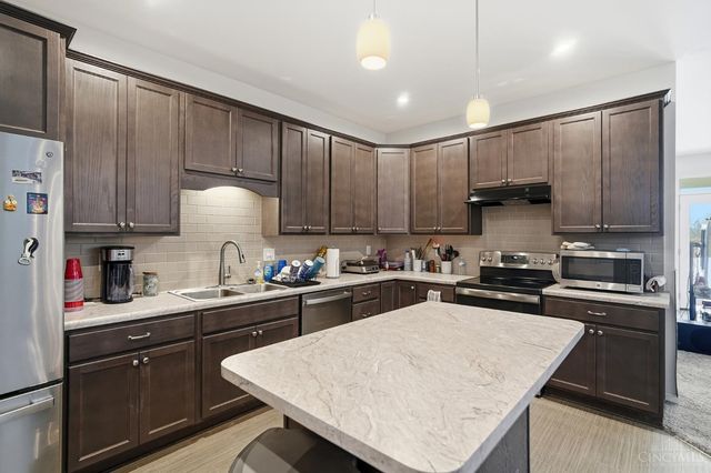 8147 Westfall Lane, West Chester, OH 45069