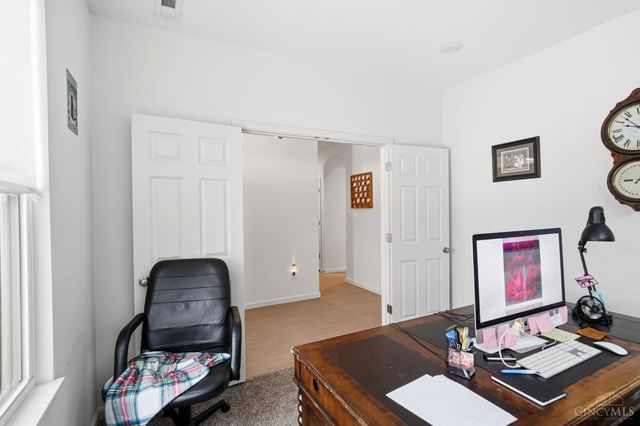 8147 Westfall Lane, West Chester, OH 45069