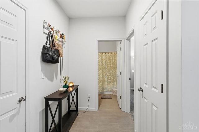 8147 Westfall Lane, West Chester, OH 45069