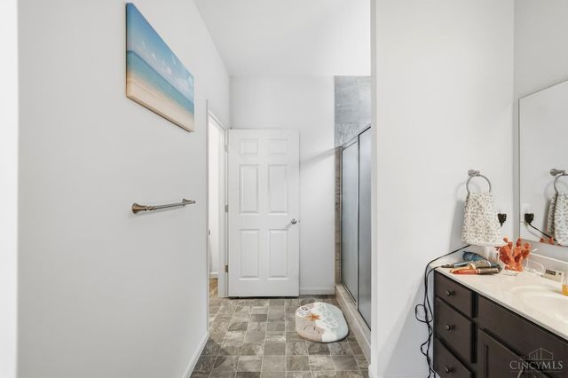 8147 Westfall Lane, West Chester, OH 45069