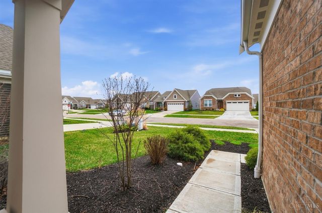8147 Westfall Lane, West Chester, OH 45069