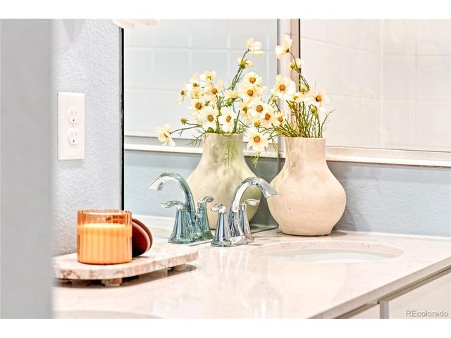 653 Thistle Pl, Lafayette, CO 80026