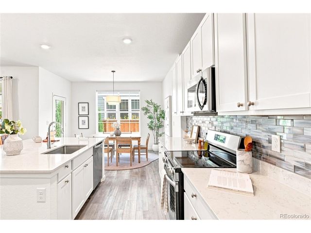 653 Thistle Pl, Lafayette, CO 80026
