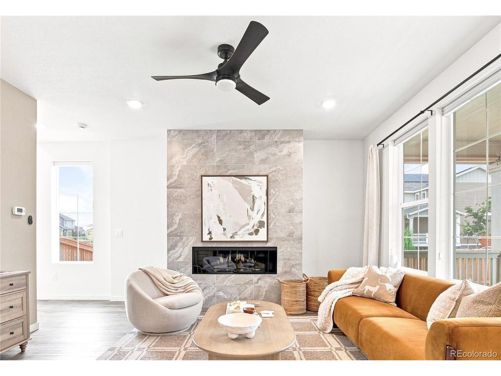 653 Thistle Pl, Lafayette, CO 80026