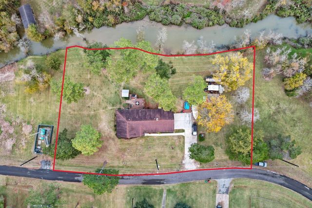 203 N Bayou Bend, Baytown, TX 77521