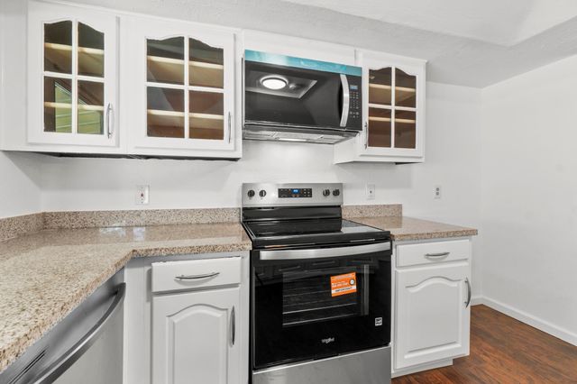 15526 Camino Del Sol Drive, Houston, TX 77083