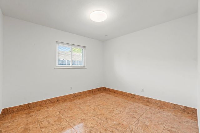 15526 Camino Del Sol Drive, Houston, TX 77083