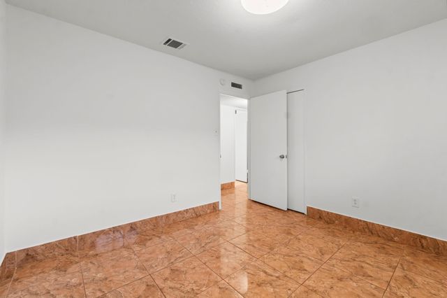 15526 Camino Del Sol Drive, Houston, TX 77083