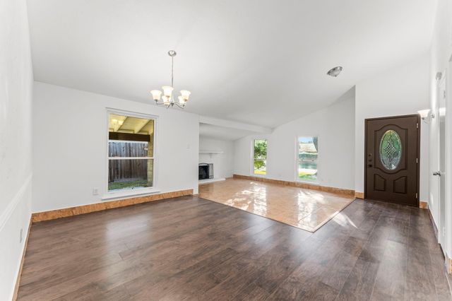 15526 Camino Del Sol Drive, Houston, TX 77083