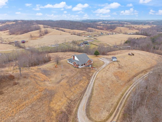 198 Iwanna Loop, Ezel, KY 41425