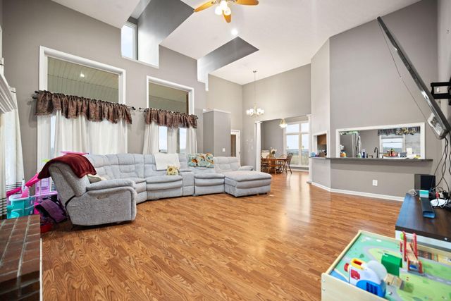 198 Iwanna Loop, Ezel, KY 41425