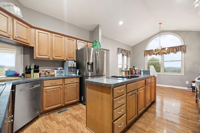 198 Iwanna Loop, Ezel, KY 41425