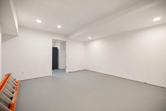 198 Iwanna Loop, Ezel, KY 41425