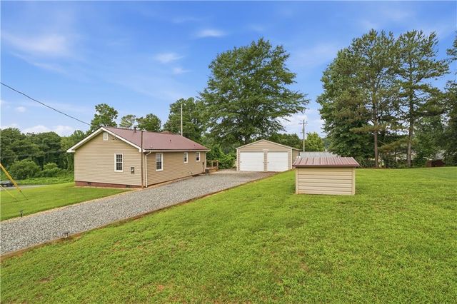 3825 Byers Road, Cumming, GA 30040