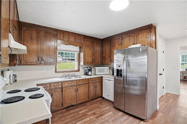 3825 Byers Road, Cumming, GA 30040