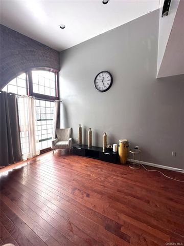 70 Johnes Street 328E, Newburgh, NY 12550