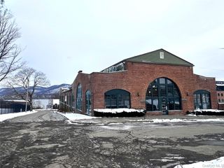 70 Johnes Street 328E, Newburgh, NY 12550