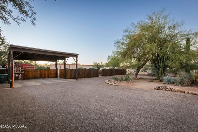 3825 N Tyndall Avenue, Tucson, AZ 85719