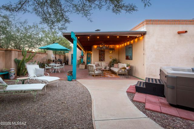 3825 N Tyndall Avenue, Tucson, AZ 85719