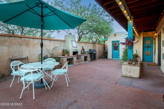 3825 N Tyndall Avenue, Tucson, AZ 85719