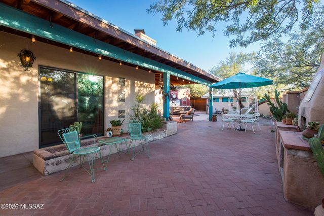 3825 N Tyndall Avenue, Tucson, AZ 85719