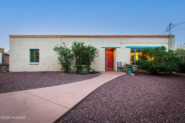 3825 N Tyndall Avenue, Tucson, AZ 85719