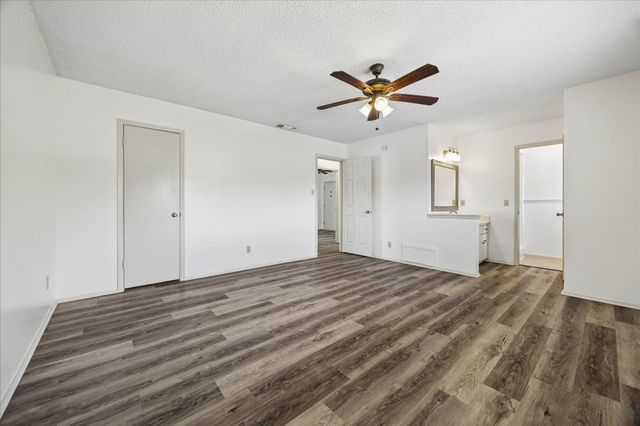 10010 Faylin DR, Austin, TX 78753