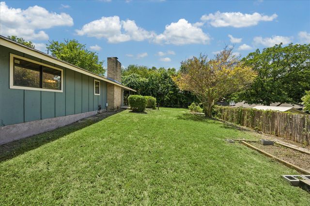 10010 Faylin DR, Austin, TX 78753