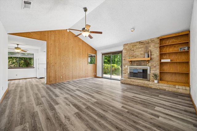 10010 Faylin DR, Austin, TX 78753