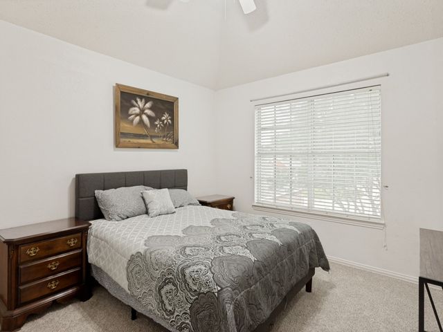 2216 Forest Creek Drive, Mansfield, TX 76063