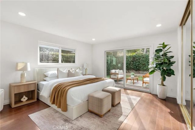 1113 Valley Circle, Costa Mesa, CA 92627