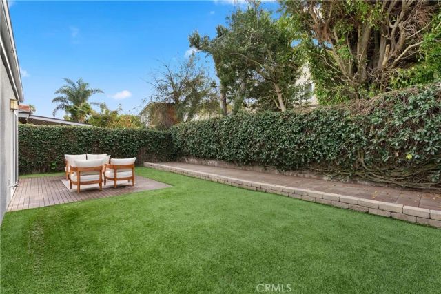 1113 Valley Circle, Costa Mesa, CA 92627