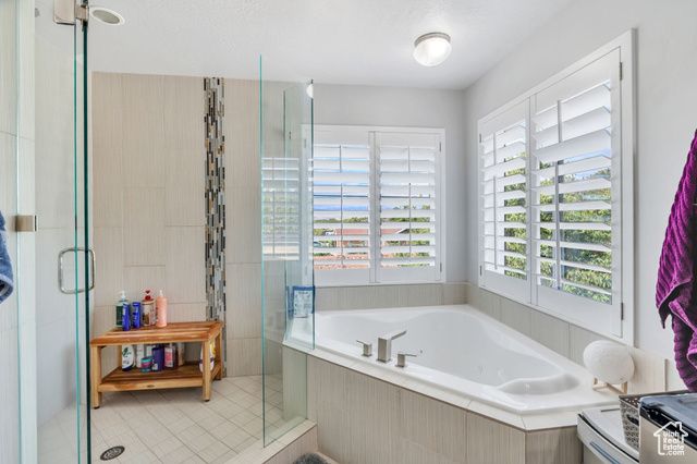 9435 N ASPEN HOLLOW CIR, Highland, UT 84003