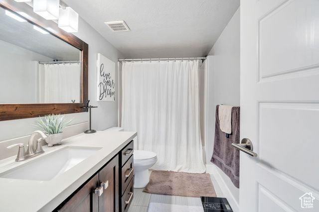 9435 N ASPEN HOLLOW CIR, Highland, UT 84003