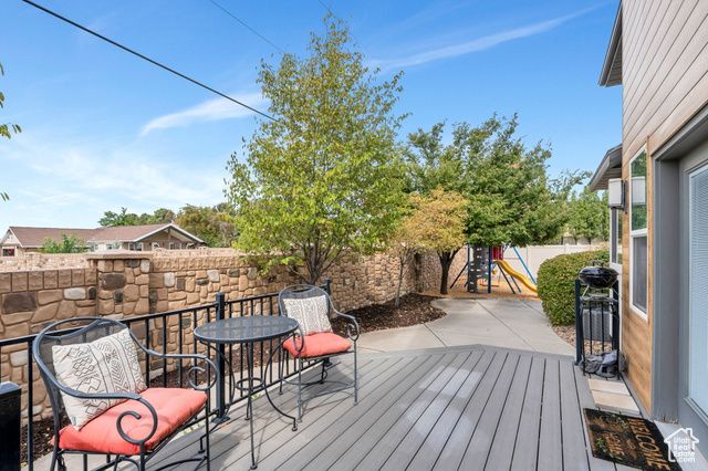 9435 N ASPEN HOLLOW CIR, Highland, UT 84003