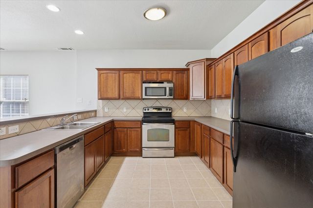 468 Castleridge Drive A, Little Elm, TX 75068