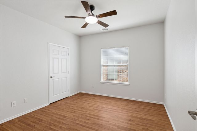 468 Castleridge Drive A, Little Elm, TX 75068