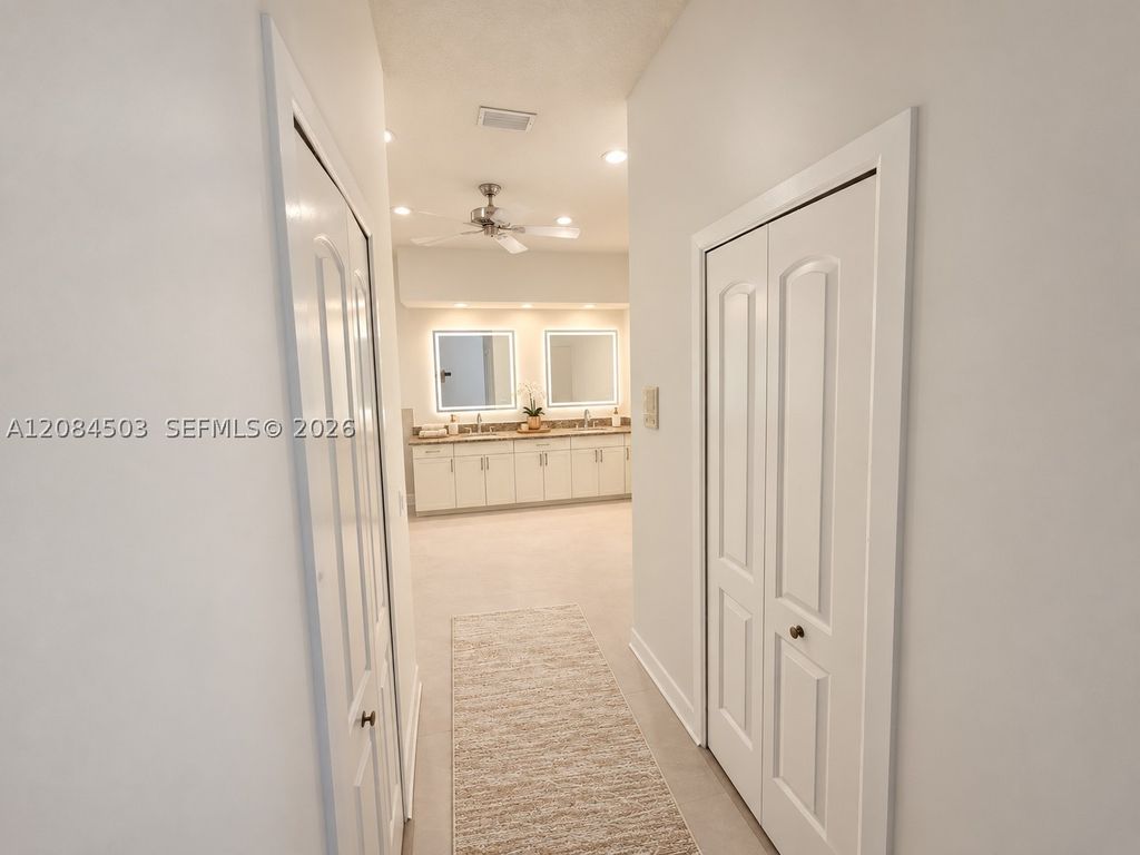 Image 31 of property listing at 7625 SW 75th Ave, Miami, FL 33143